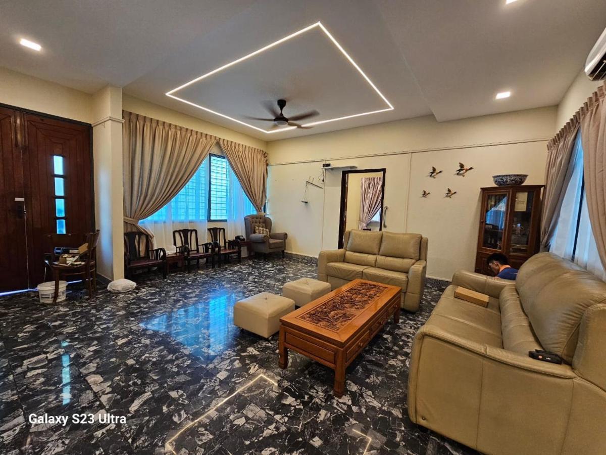 Lasam Heritage 22pax With Karaoke & Snooker Villa